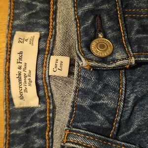 Abercrombie & Fitch Blue Jeans, The Vintage Flare High Rise (Curve Love), 27L